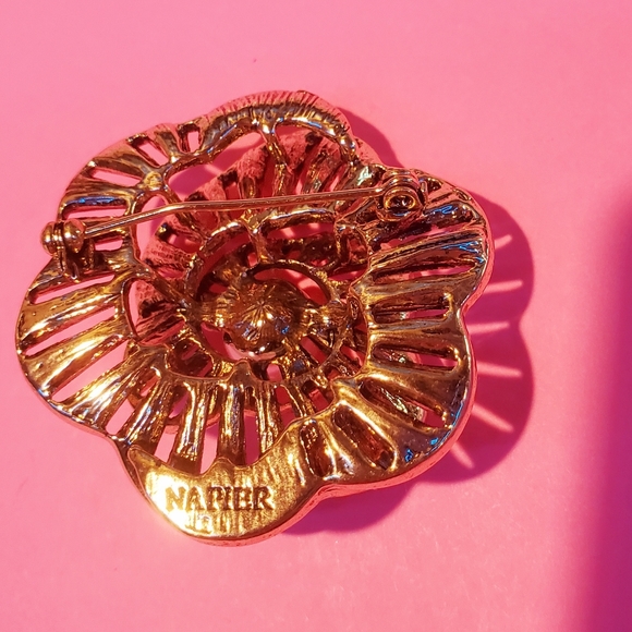 Vintage Napier signed Brooch. - Picture 3 of 6